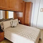 Daire La Casa De Veronica - Serene With Shared Pool, Steps From The
