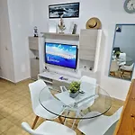 La Casa De Veronica - Serene With Shared Pool, Steps From The Daire *