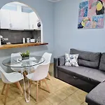 La Casa De Veronica - Serene With Shared Pool, Steps From The *