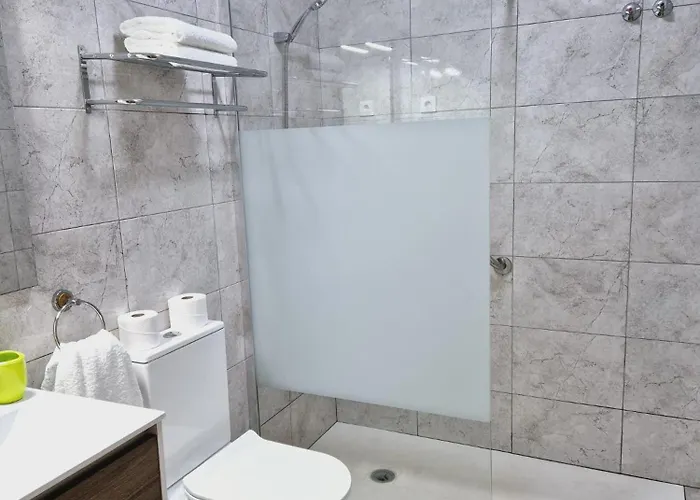 La Casa De Veronica - Serene With Shared Pool, Steps From The Appartement