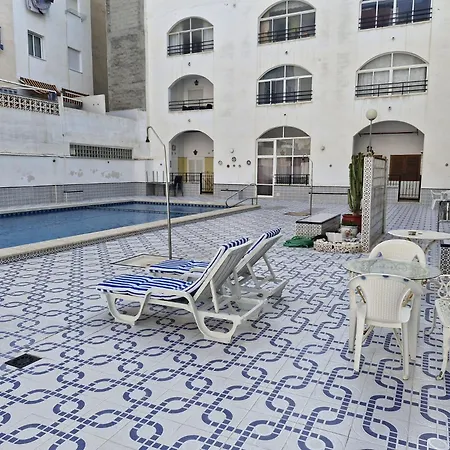 La Casa De Veronica - Serene With Shared Pool, Steps From The Apartment